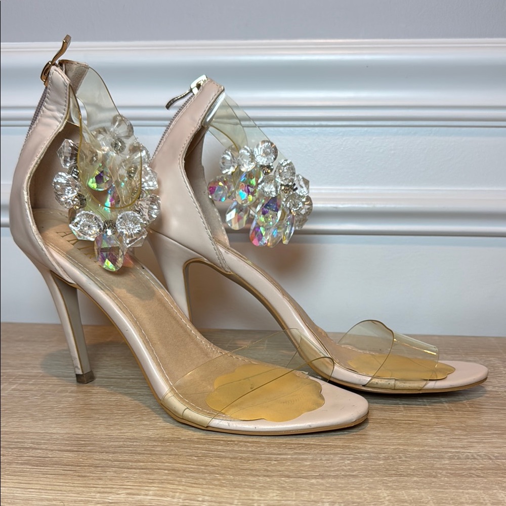 AKIRA Soft Pink Crystal Embellished Heels SZ 9 & 4” Stiletto Heel Peep Toe Jewel